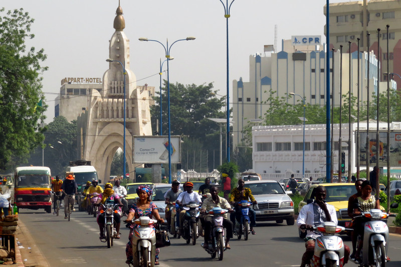 Bamako : 300 boutiques mauritaniennes toujours fermées, appel à l’intervention de Nouakchott