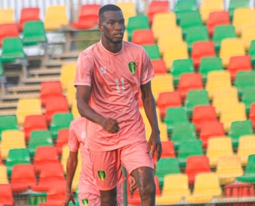 Cheikha SEMEGA : Un soulier d’or, laissé à quai ?