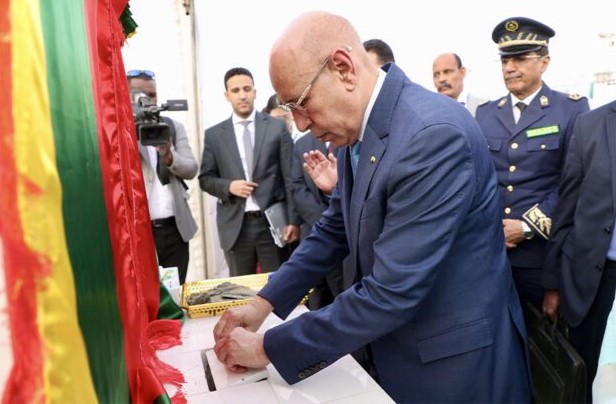 Le Président de la République pose la première pierre du projet d’assainissement de Nouakchott (Pôle A)